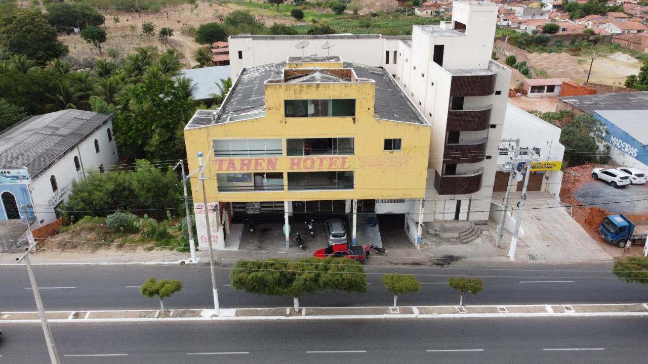 Tahen Hotel Santa Quiteria Exterior photo